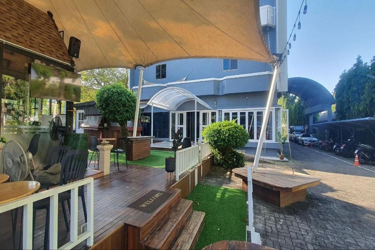 Nora Bukit Hotel Phuket Екстериор снимка